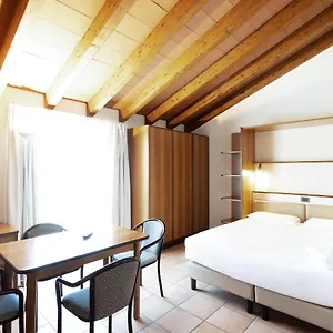 Aparthotel Residenza Le Cupole ***